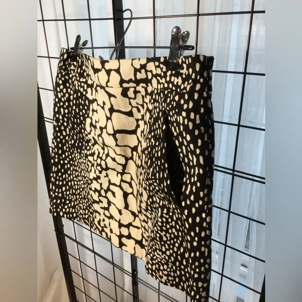 J. Crew Black and Cream Abstract Spot 100% Cotton Mini Skirt NWT